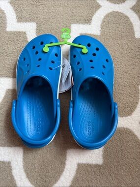 NWT CROCS adults blue bayaband Clogs sz 7M 9W
